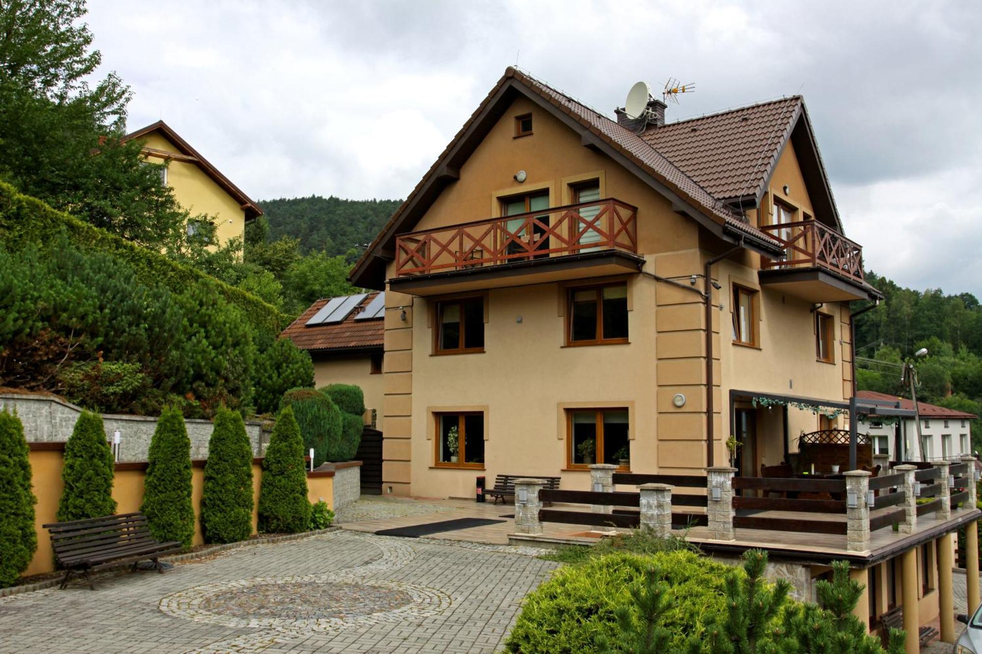 Dom W Gorach "Tresna" Otel Dış mekan fotoğraf